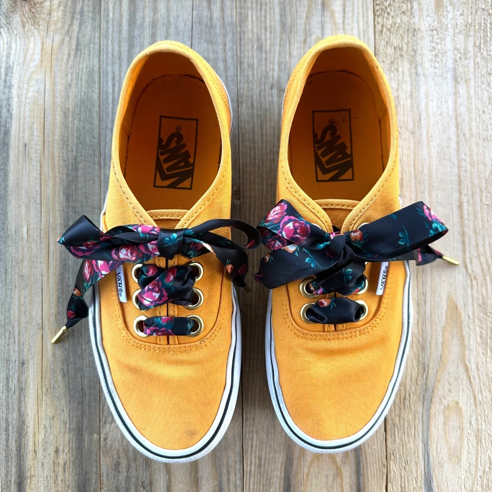 Authentic Vans Sneakers Size 7 Orange